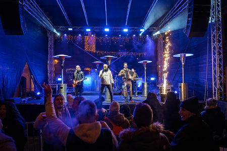 Prednovoletni koncert Mambo Kings (24)